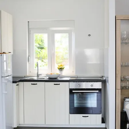 Sea Breeze Gugic Apartment Korcula Town